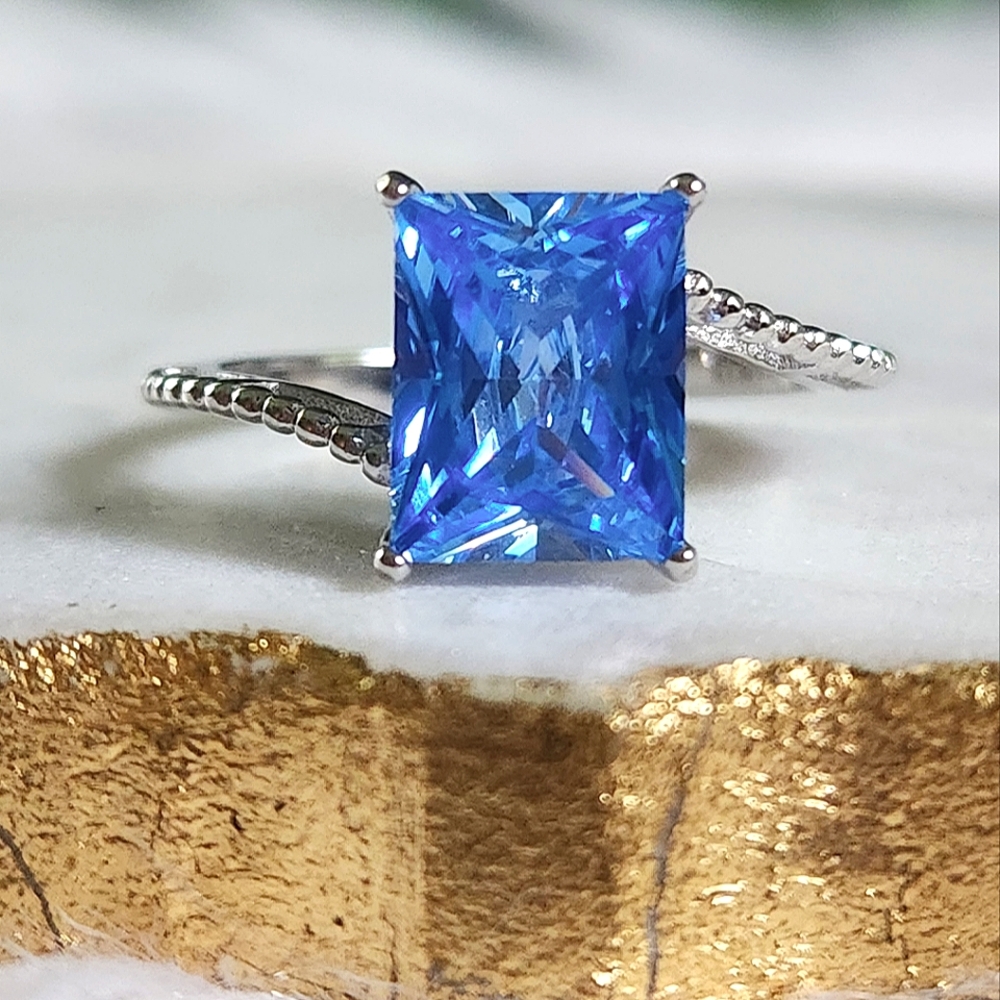NWT Ryze Aruba Blue Cubic Zirconia .925 Sterling Silver Ring - Size 8.75